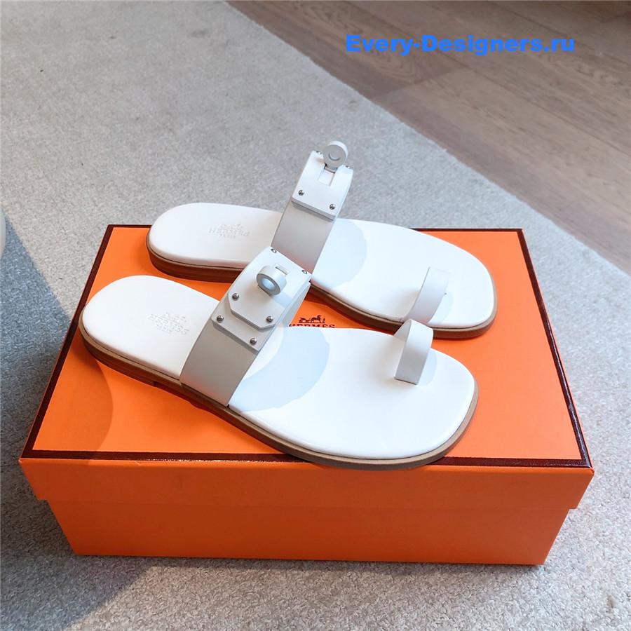 H**me5 july sandals white