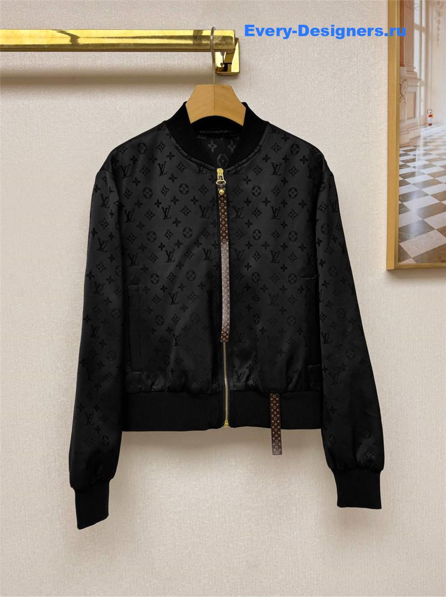 l0vis Vvtt0n embossed monogram zip-up jacket