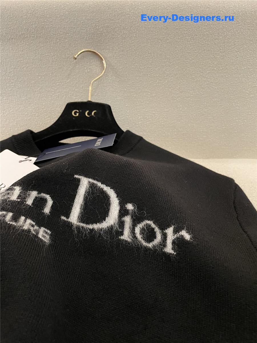 D10r mohair wool crew neck sweater