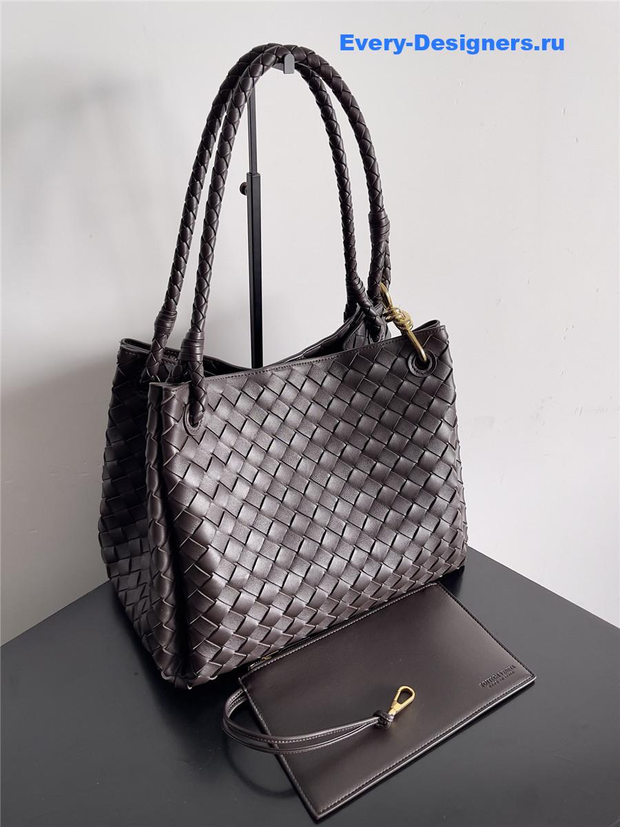 b0tt*ga Ven*ta large andiamo parachute bag brown