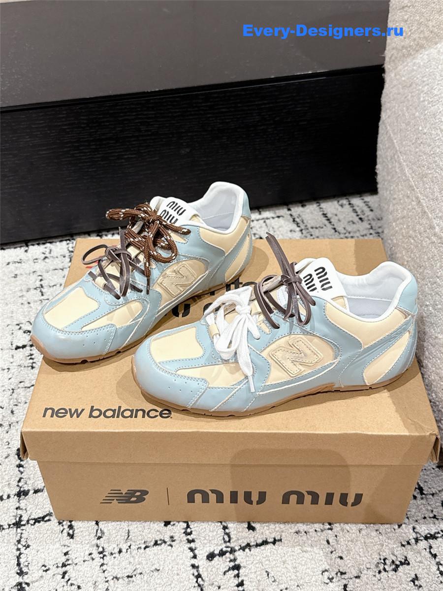 Miu Miu x New Balance 530 SL Leather Sneaker in Blue
