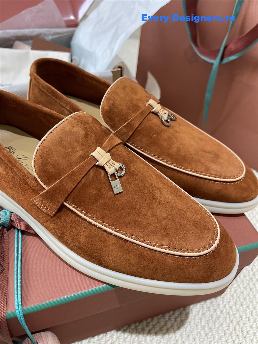 L0r0 P1ana brown suede loafers