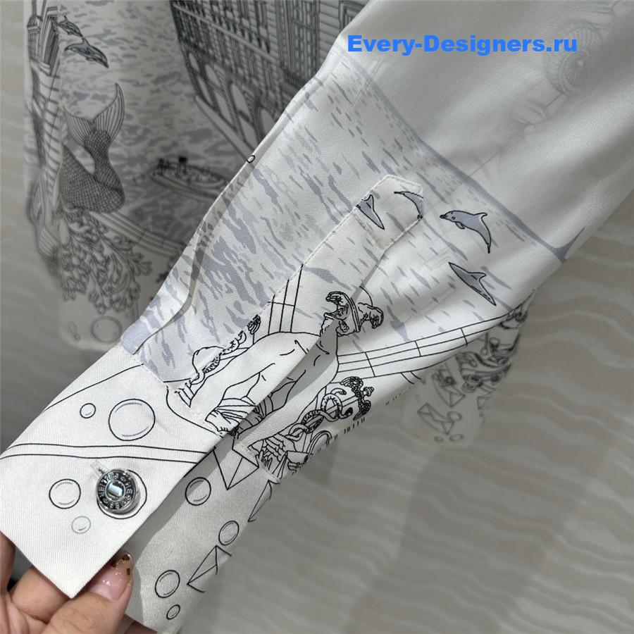 H**me5 gray scarf print silk shirt