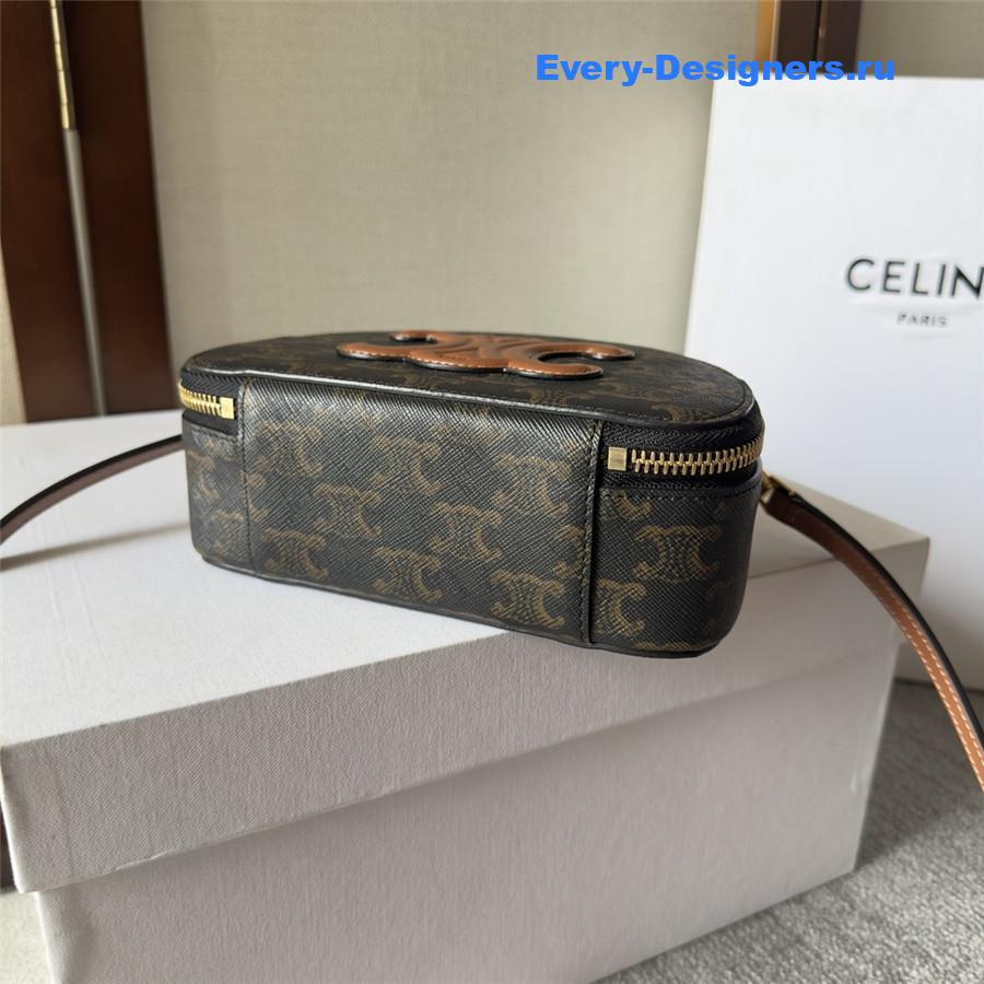 Ce1i*e triomphe half moon case