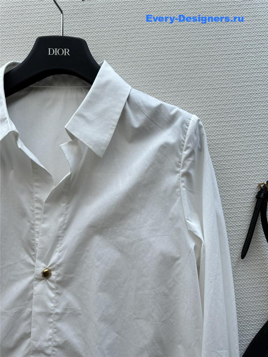 D10r white honey bee shirt