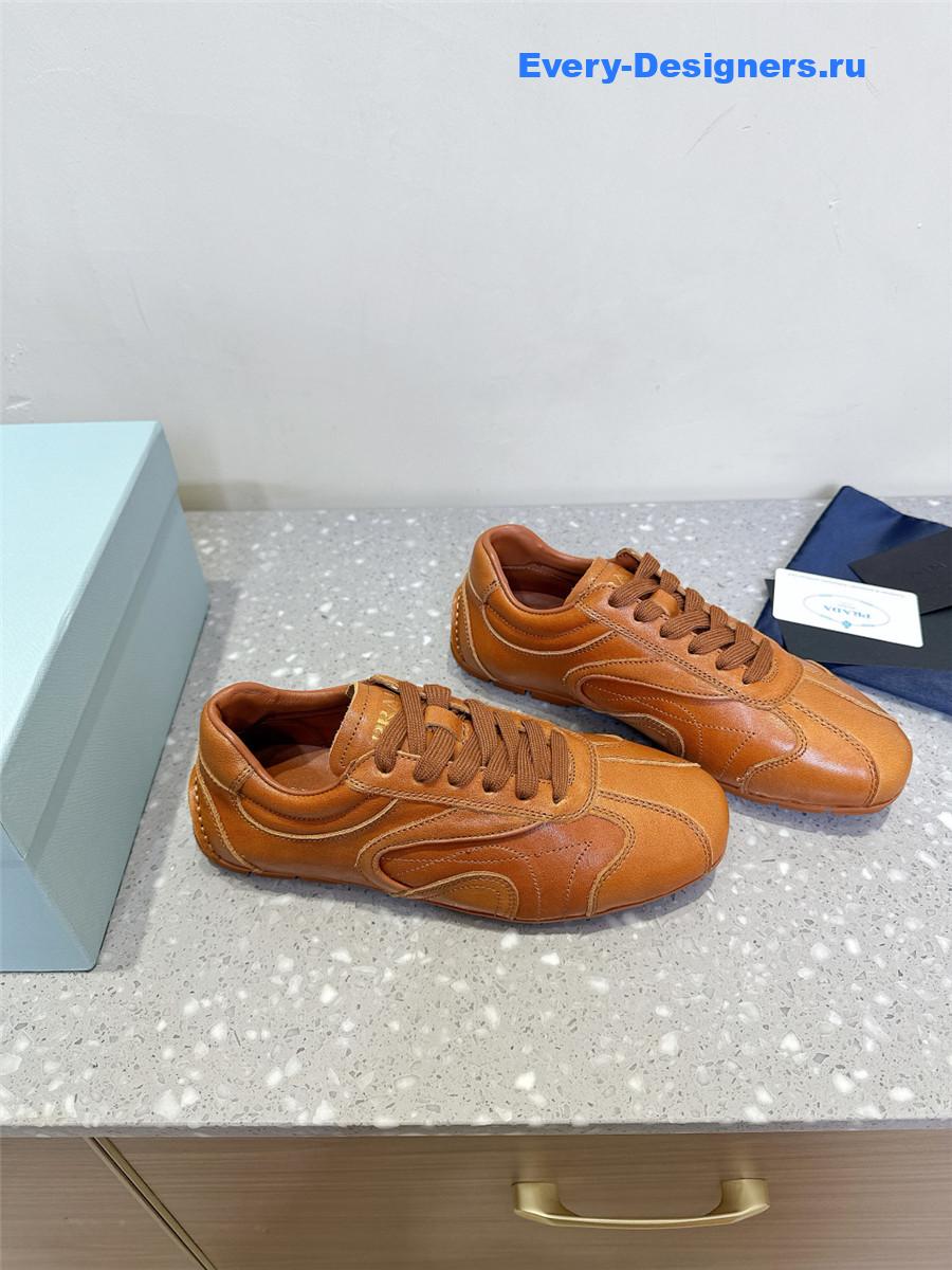 Pra*a brown leather sneakers
