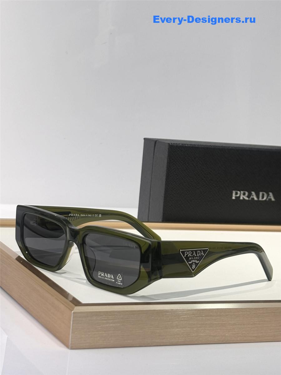 Pra*a spr09z sunglasses