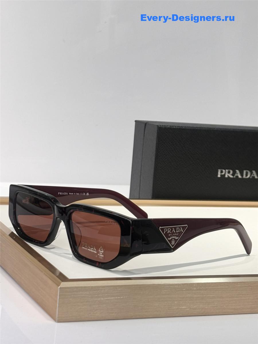 Pra*a spr09z sunglasses