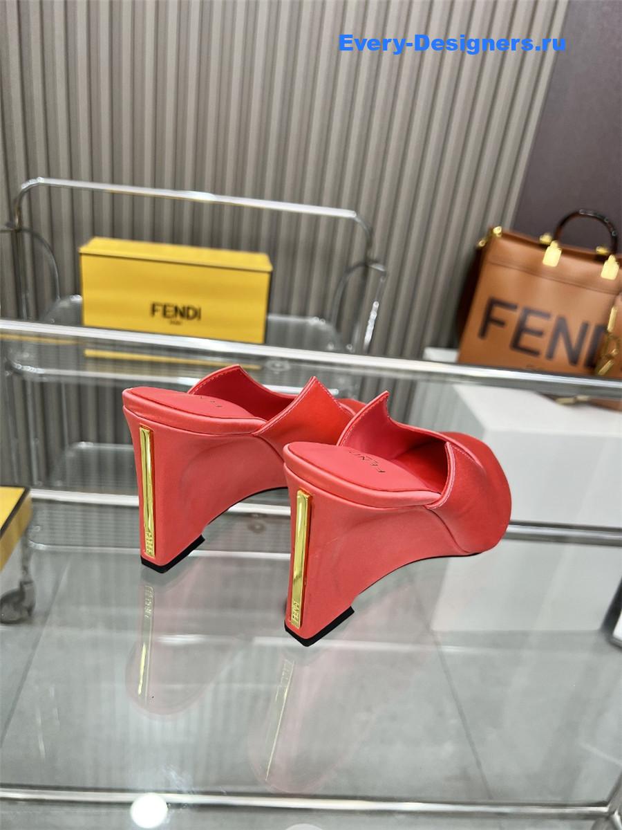 F**di lupita pink leather wedge mules
