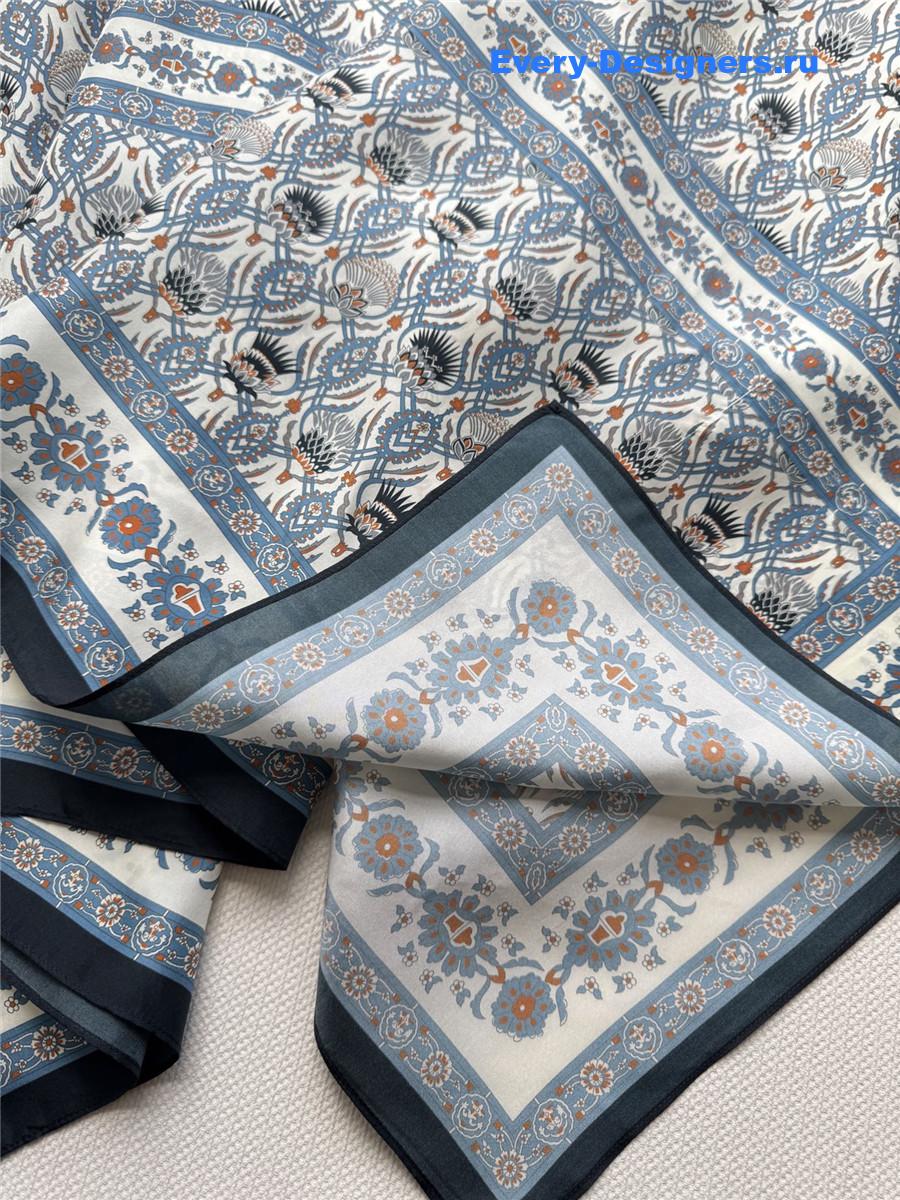 L0r0 P1ana dani blue silk poncho