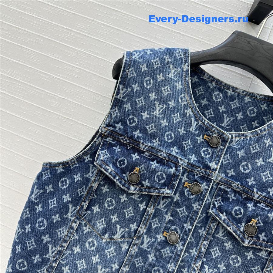 l0vis Vvtt0n sleeveless monogram denim jacket