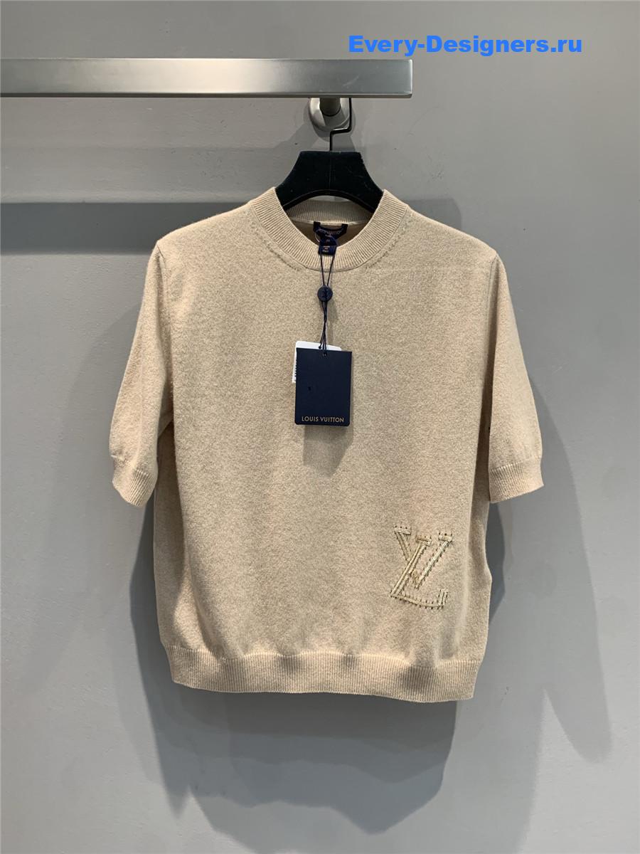 l0vis Vvtt0n sequin knit top