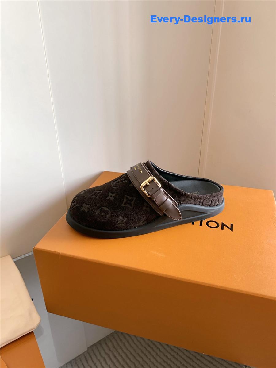 l0vis Vvtt0n lv to-go comfort clog