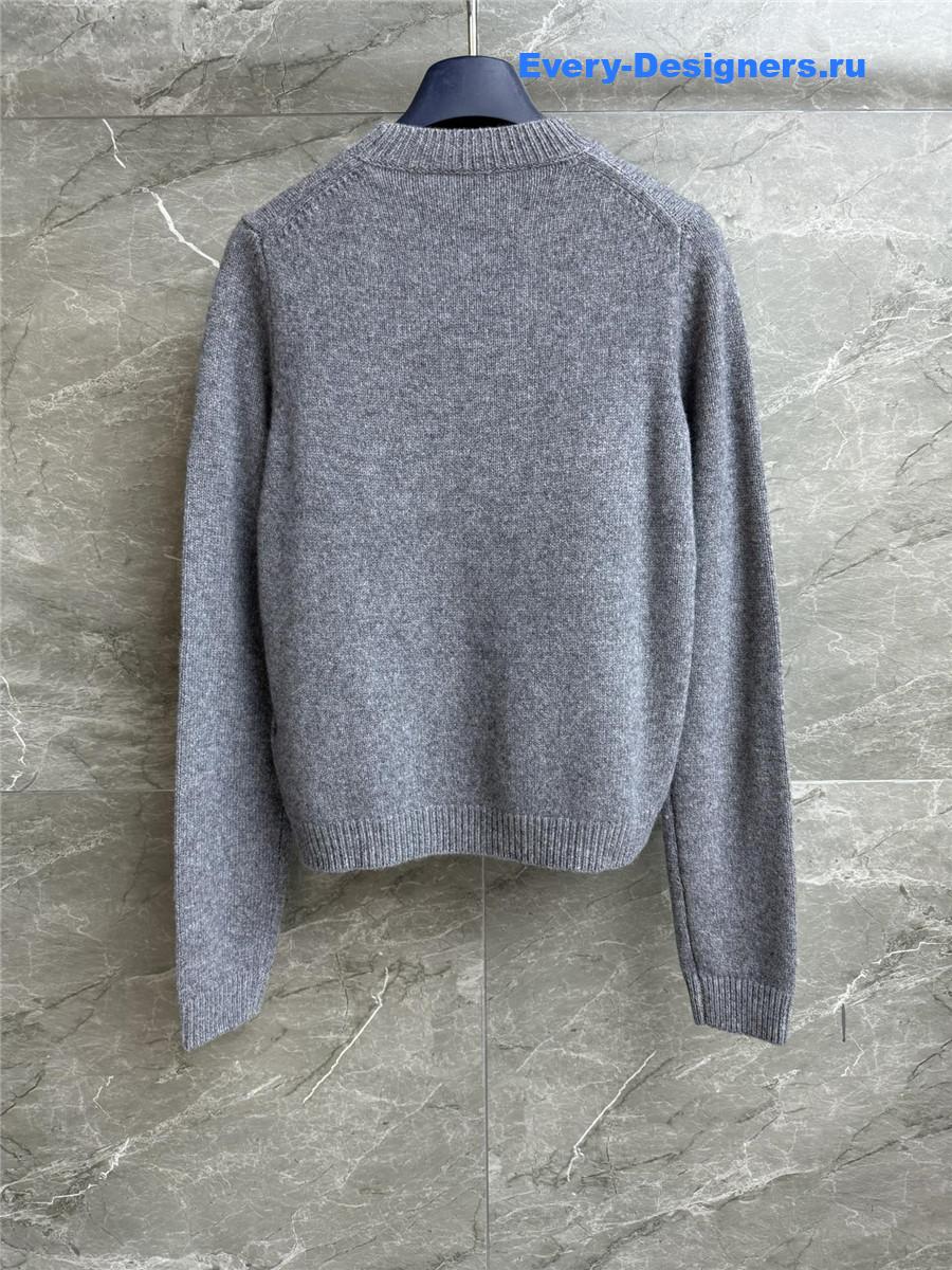 l0vis Vvtt0n gray logo knit sweater