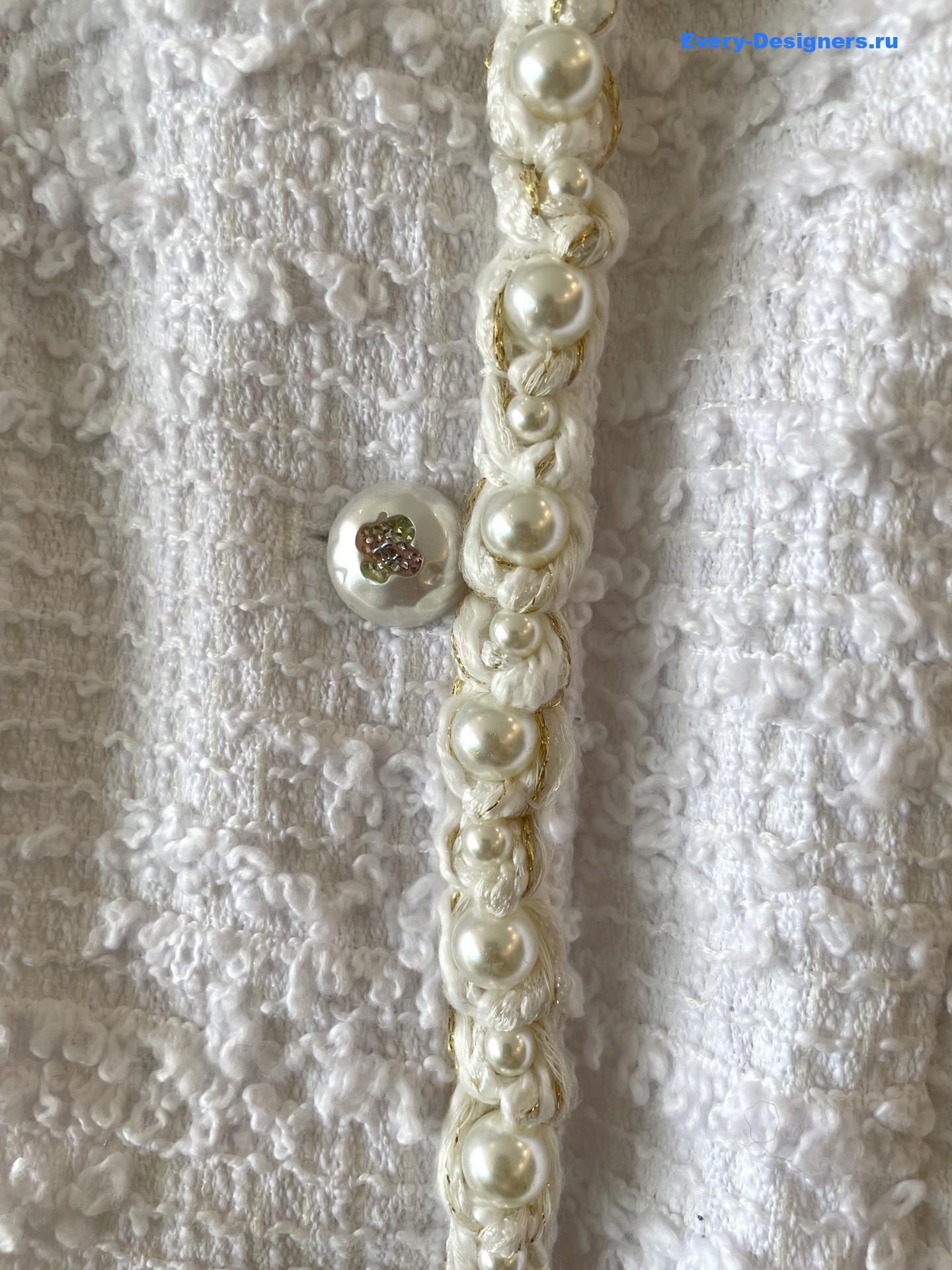 Ch**el white tweed pearl jacket