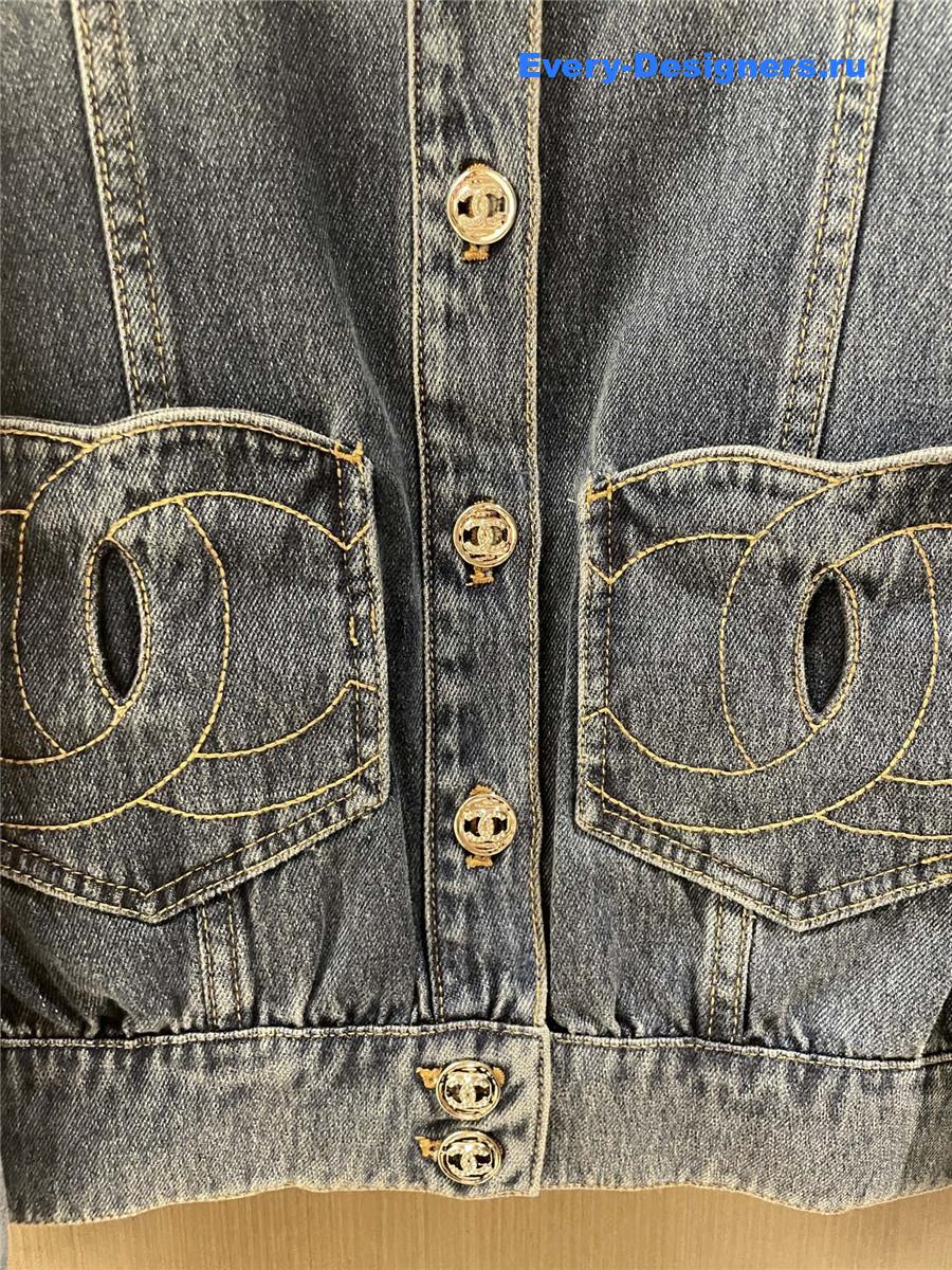 Ch**el cc interlocking blue denim jacket