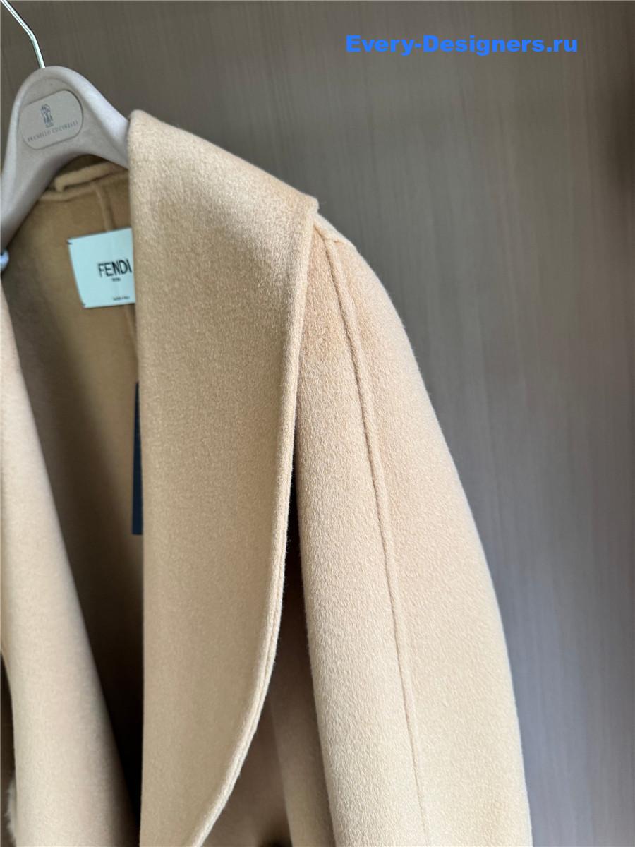 F**di camel logo-patch hooded cashmere coat