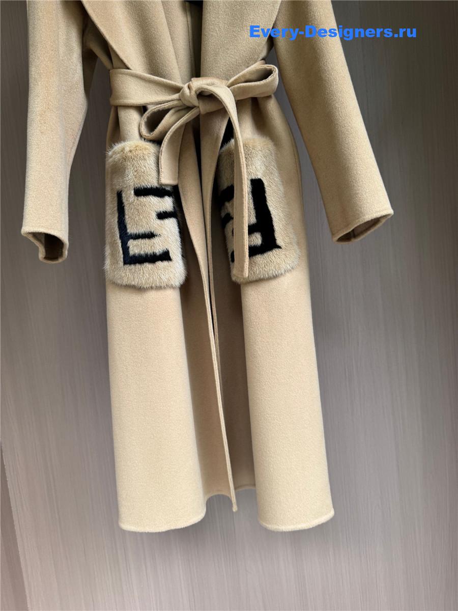 F**di camel logo-patch hooded cashmere coat