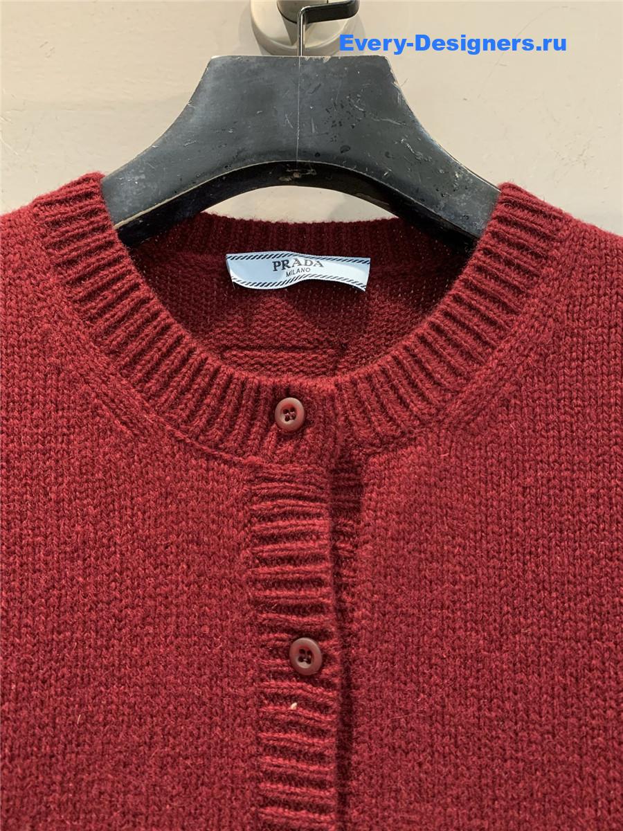 Pra*a burgundy cashmere plain cardigan