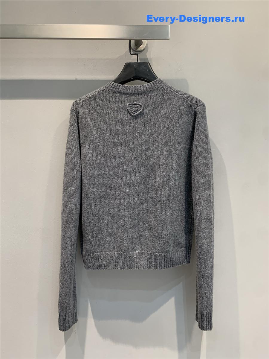Pra*a grey cashmere plain cardigan