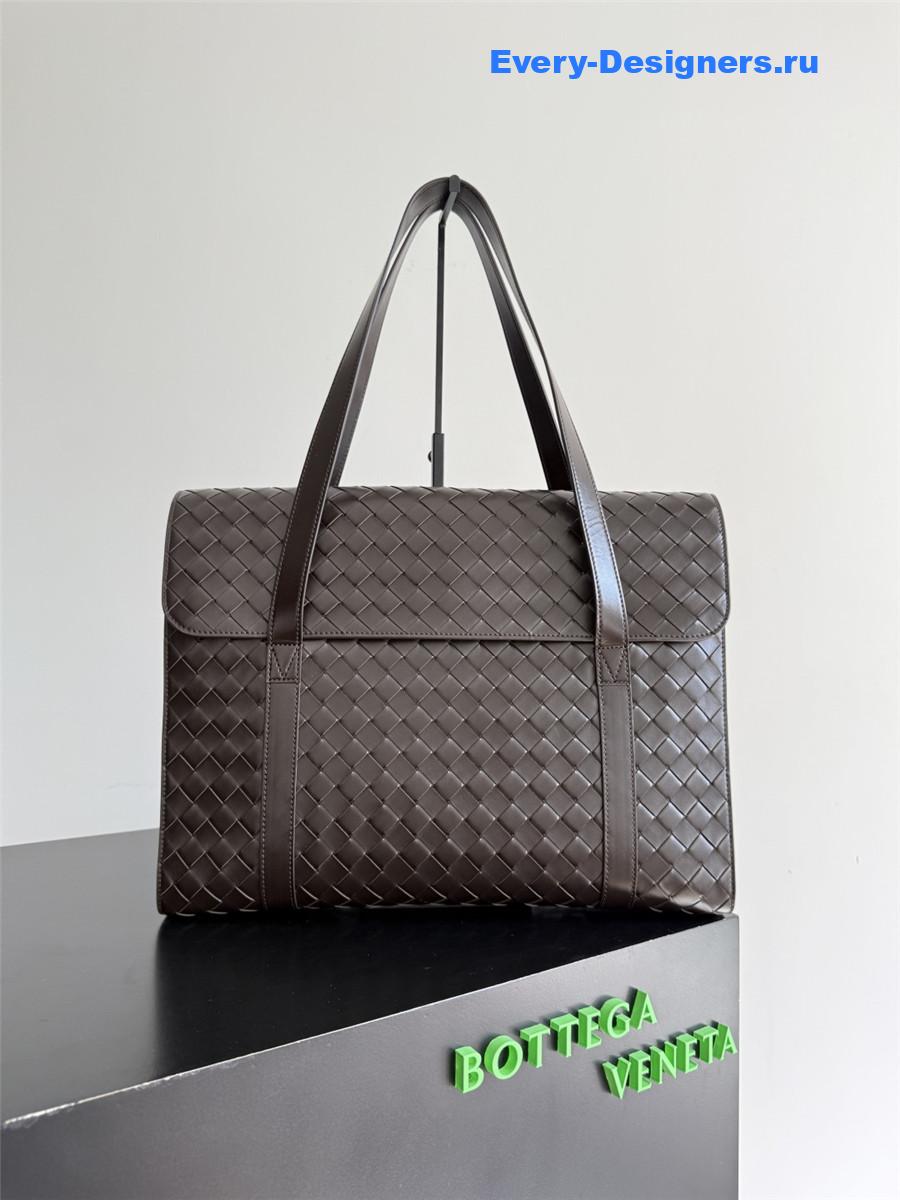 b0tt*ga Ven*ta intrecciato dark brown leather flap briefcase