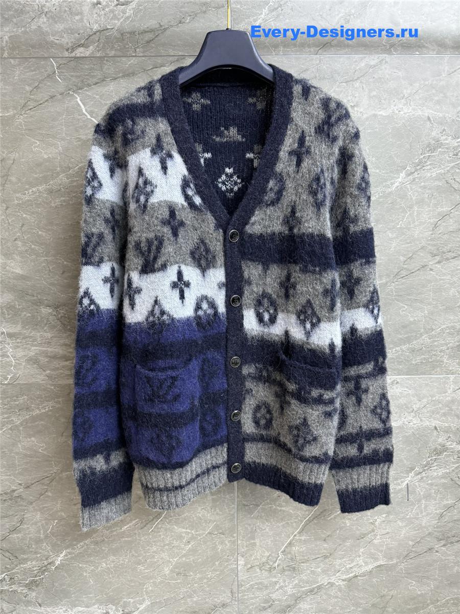 l0vis Vvtt0n gray blue monogram mohair cardigan
