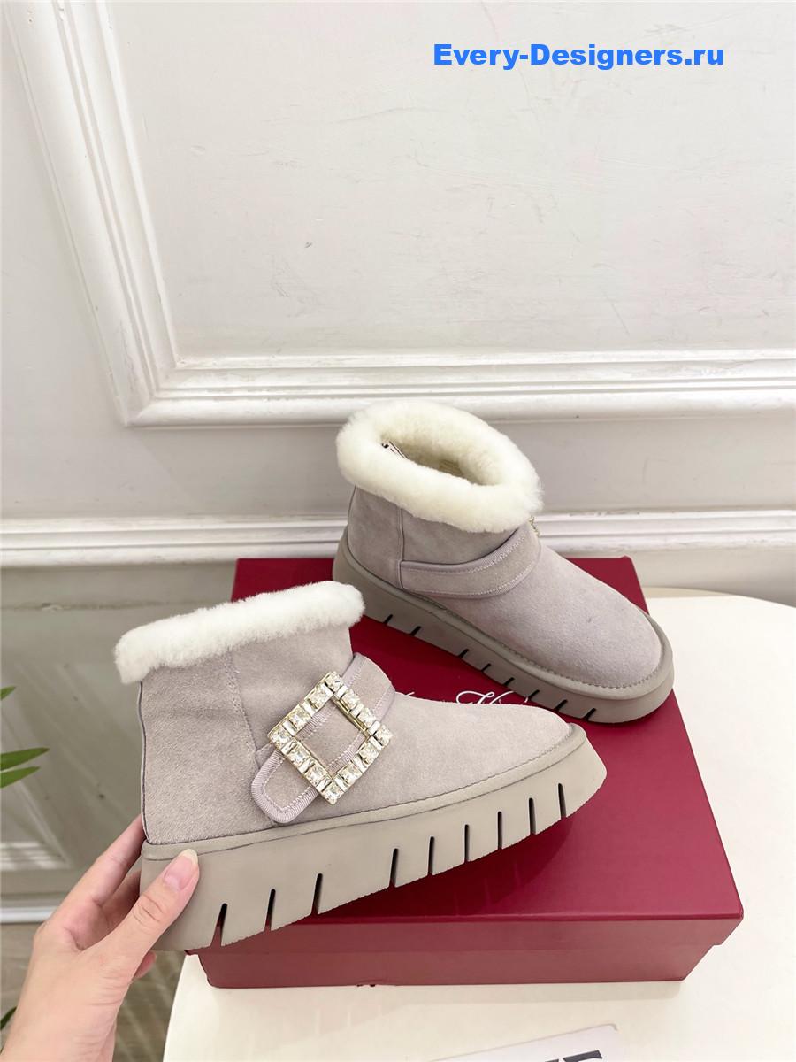 roger u1u1er viv’ winter fur d1am0nd button suede boots