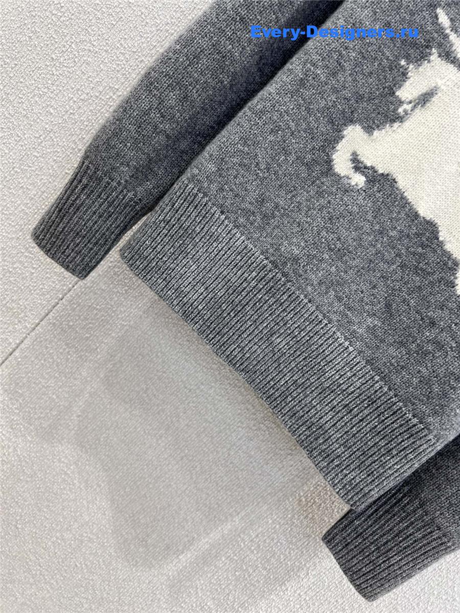 Bv*b*rry grey equestrian knight sweater