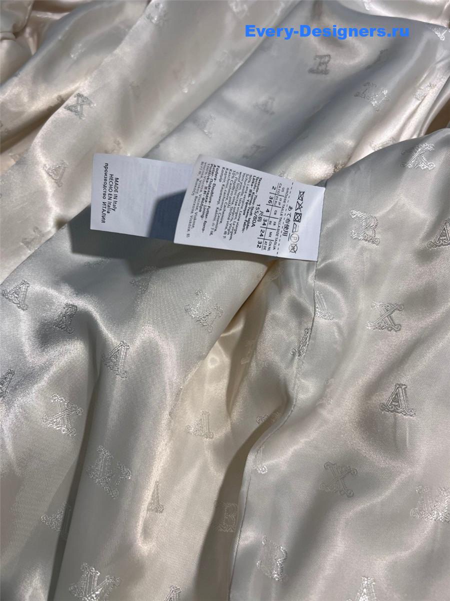 Max Mara White Rebus Wool Double-Breasted Short Coat